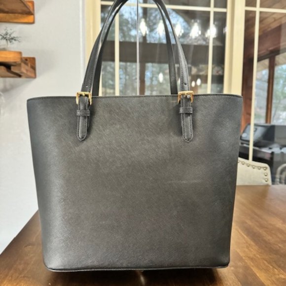 Michael Kors Jet Set Large Pocket Tote - Picture 3 of 8